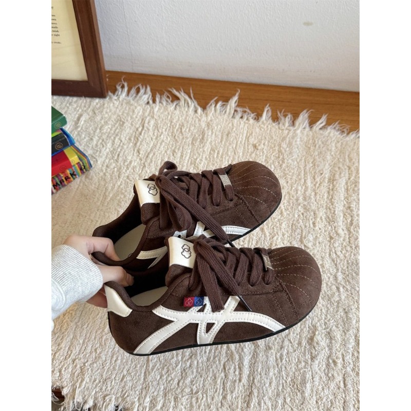 Women Brown‑White Suede Retro  - đánh giá và giá Embroidery Garments