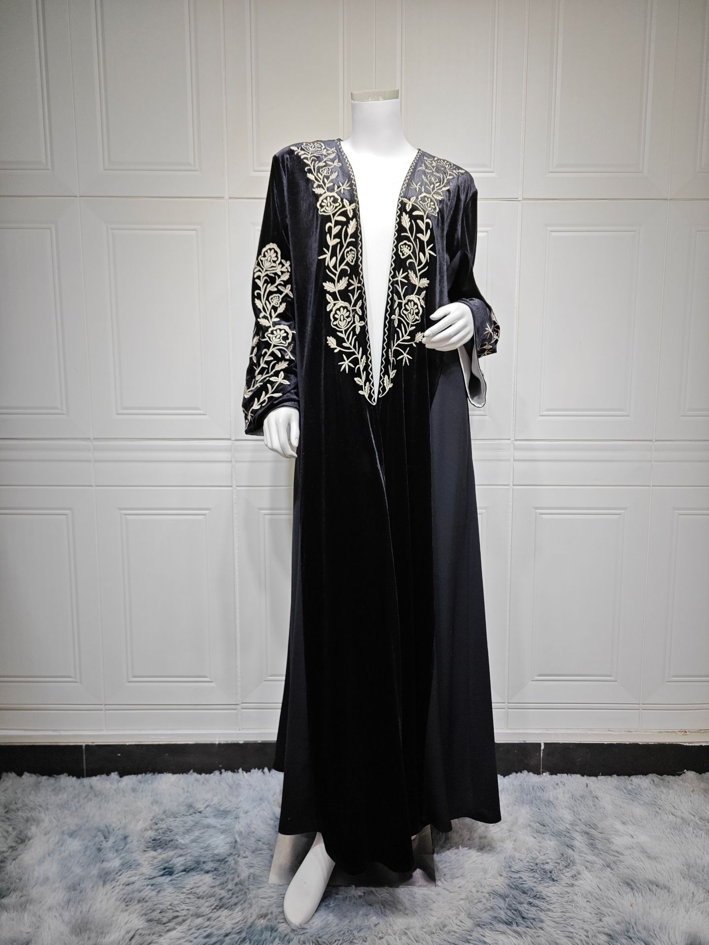 Velvet Open Abaya Dubai Kaftan - đánh giá và giá Embroidery Kebaya