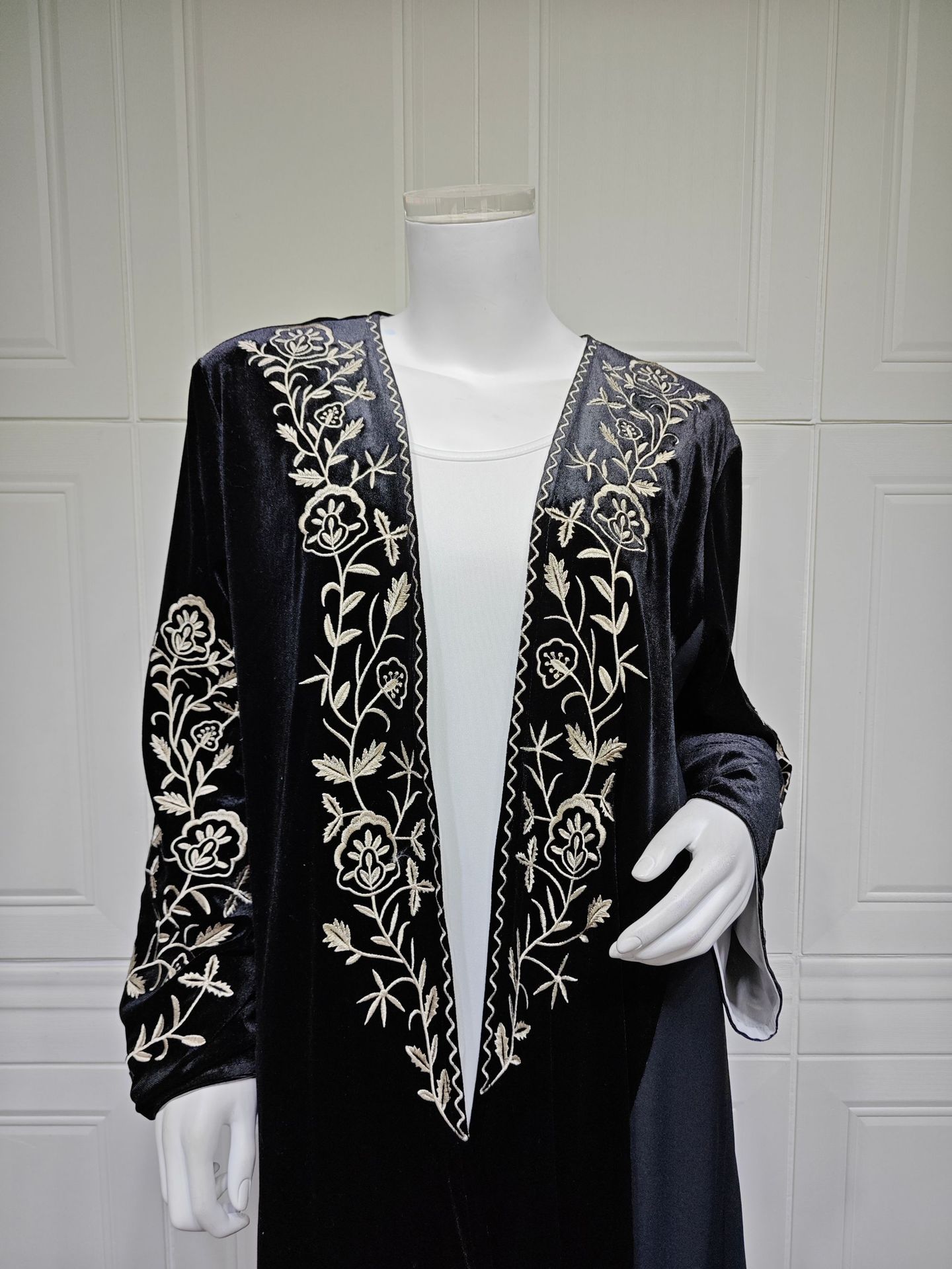 Velvet Open Abaya Dubai Kaftan - đánh giá và giá Embroidery Kebaya